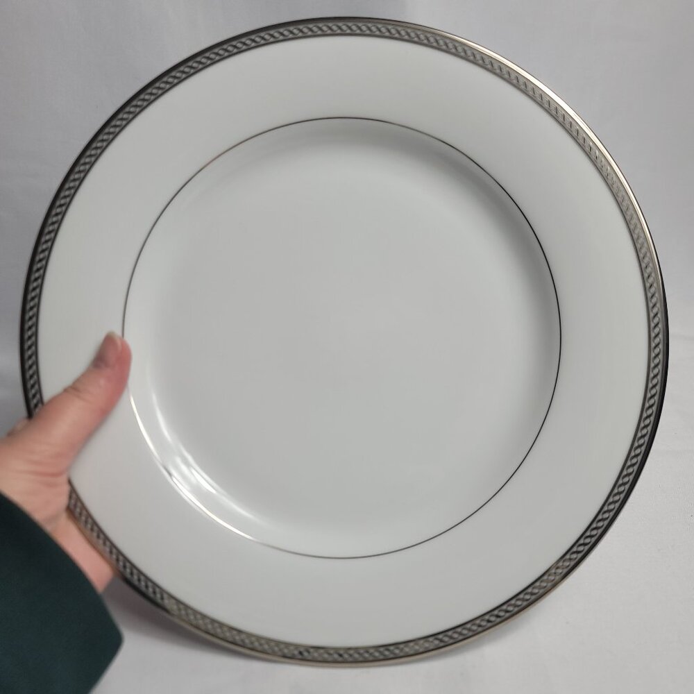 Gorham Warwick Platinum Dinner Plates White Platinum Band Spiral Weave NEW